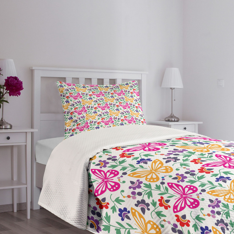 Vibrant Summer Blooms Bedspread Set