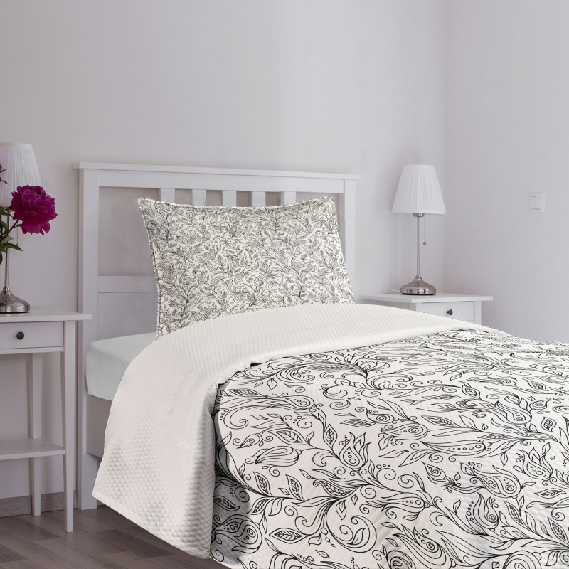 Sketch Flower Swirl Bedspread Set