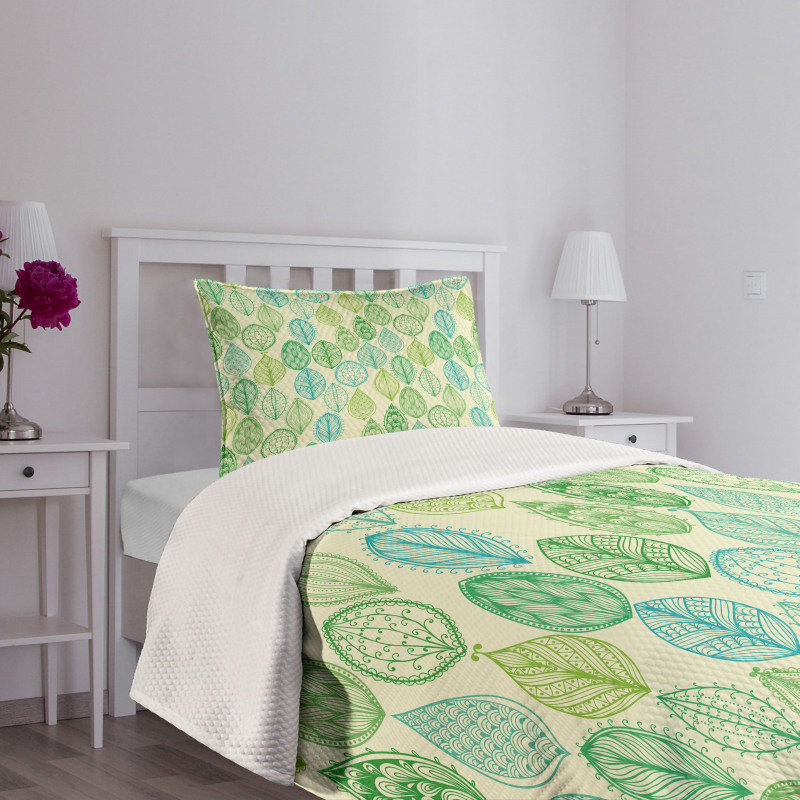 Leaves Forest Pattern Bedspread Set