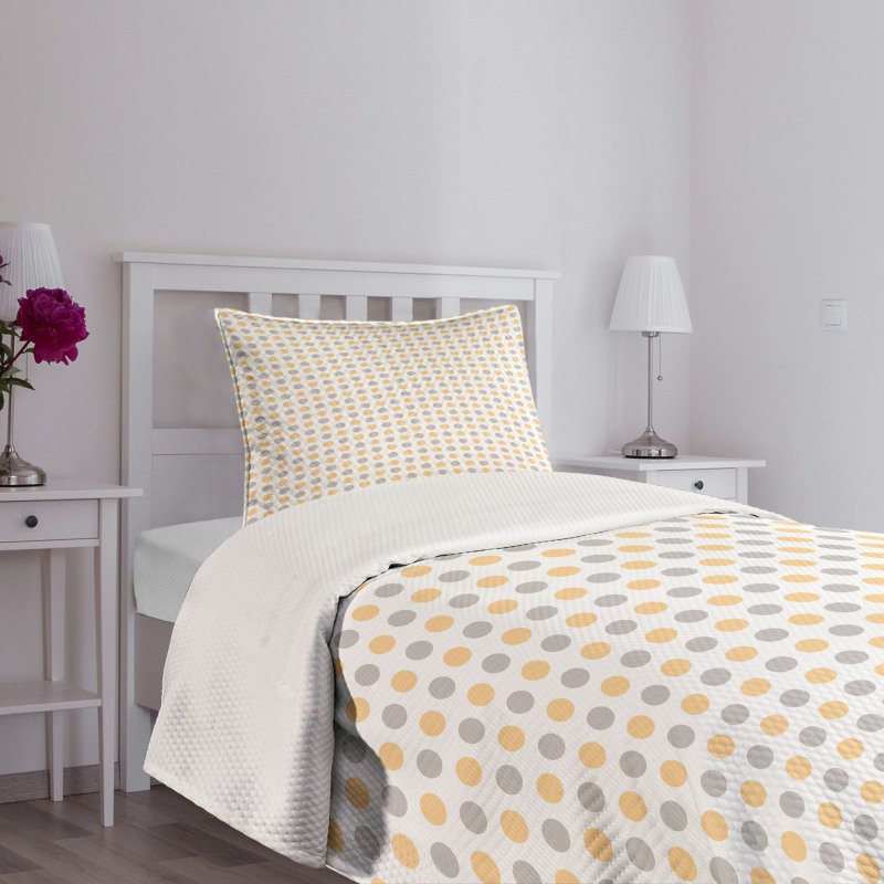 Shabby Colored Dots Bedspread Set