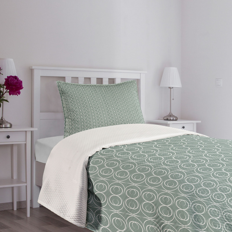 Delicate Floral Bedspread Set