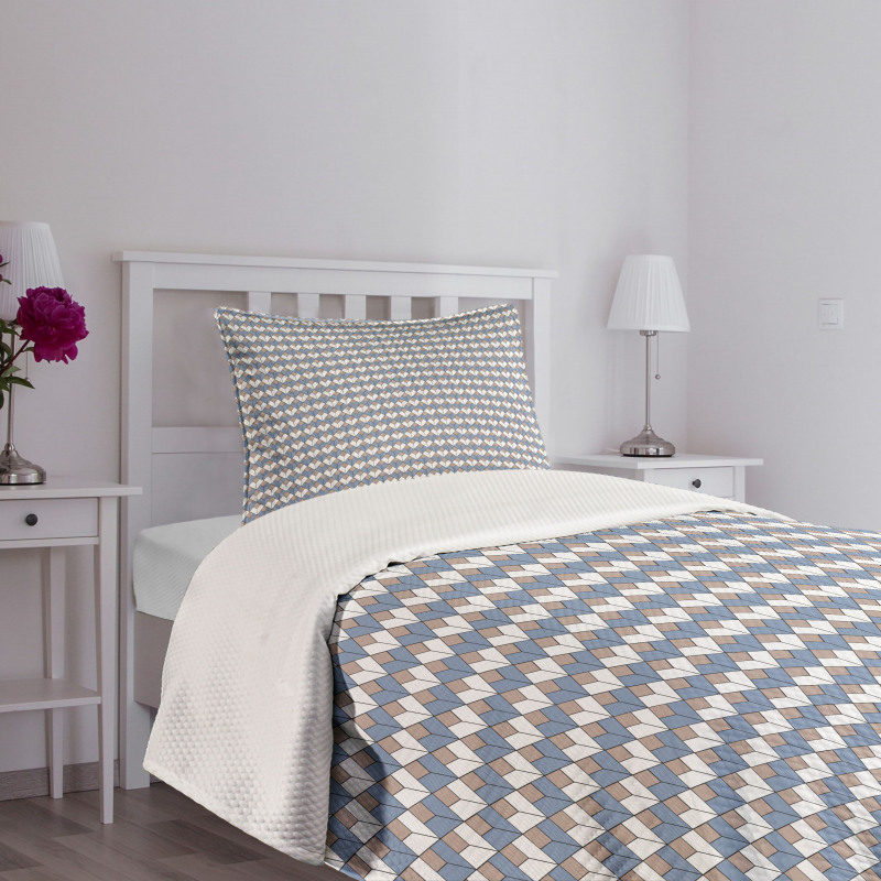 Nested Diamond Line Bedspread Set