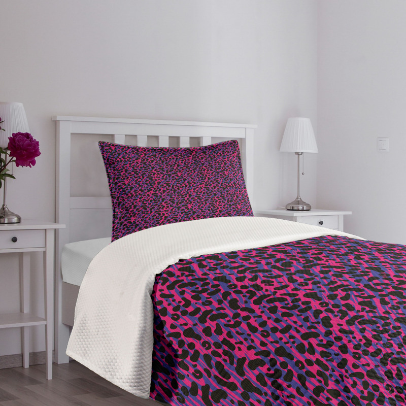 Leopard Skin Safari 80s Bedspread Set