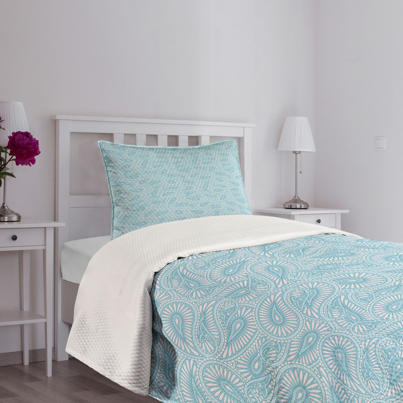 Art Style with Swirls Bedspread Set