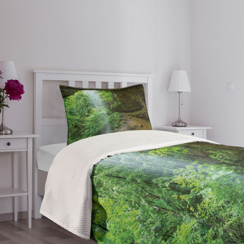 Canyon Michigan Caves Bedspread Set