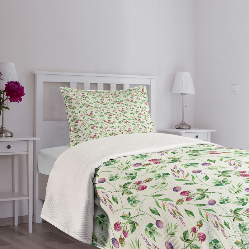 Raspberry Leaves Petals Bedspread Set