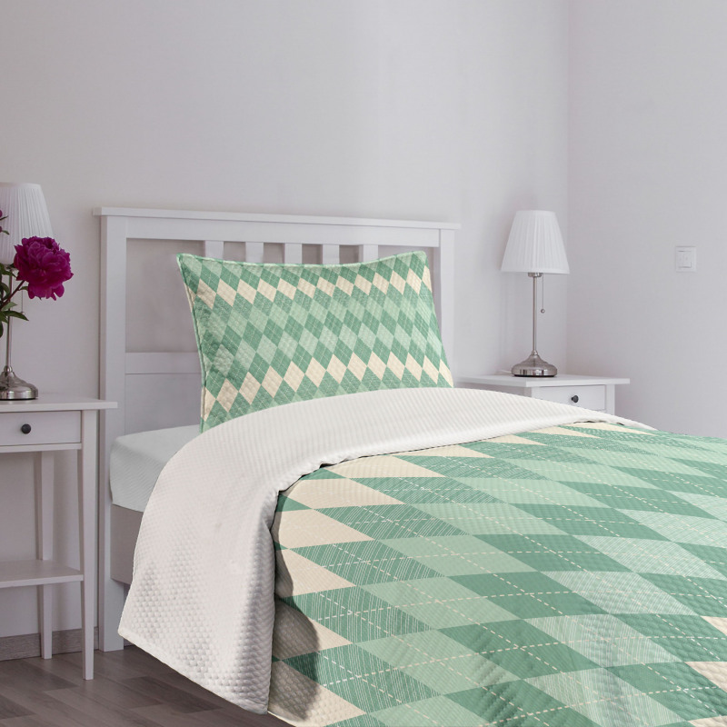 Triangle Shapes Abstract Bedspread Set