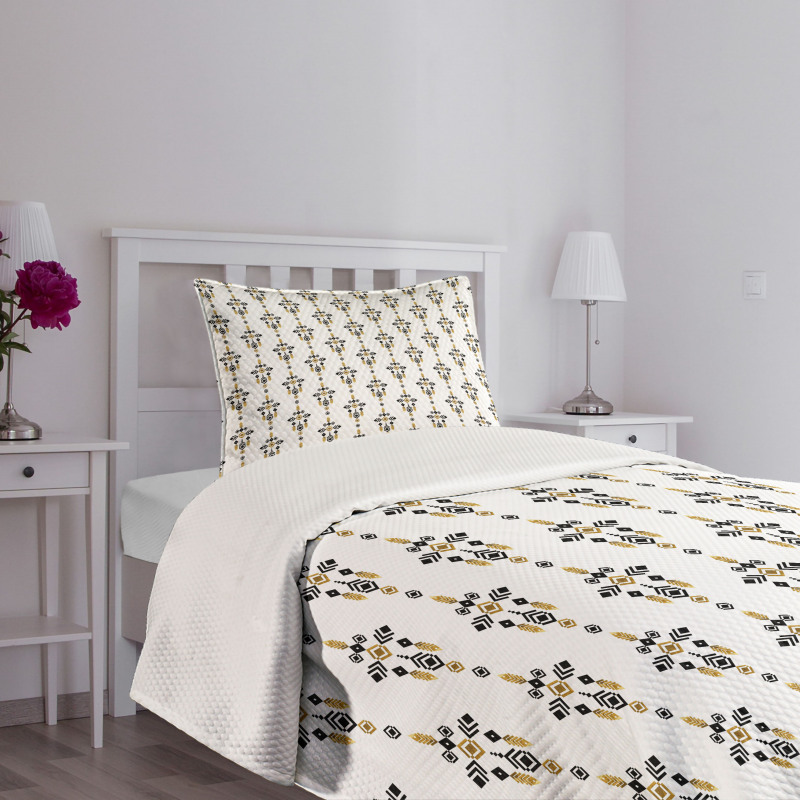 Geometric Aztec Art Bedspread Set