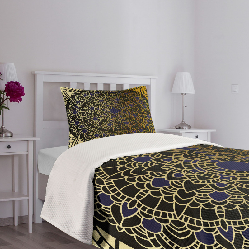 Lotus Inspired Design Bedspread Set