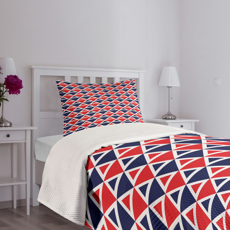 Half Triangles Bedspread Set