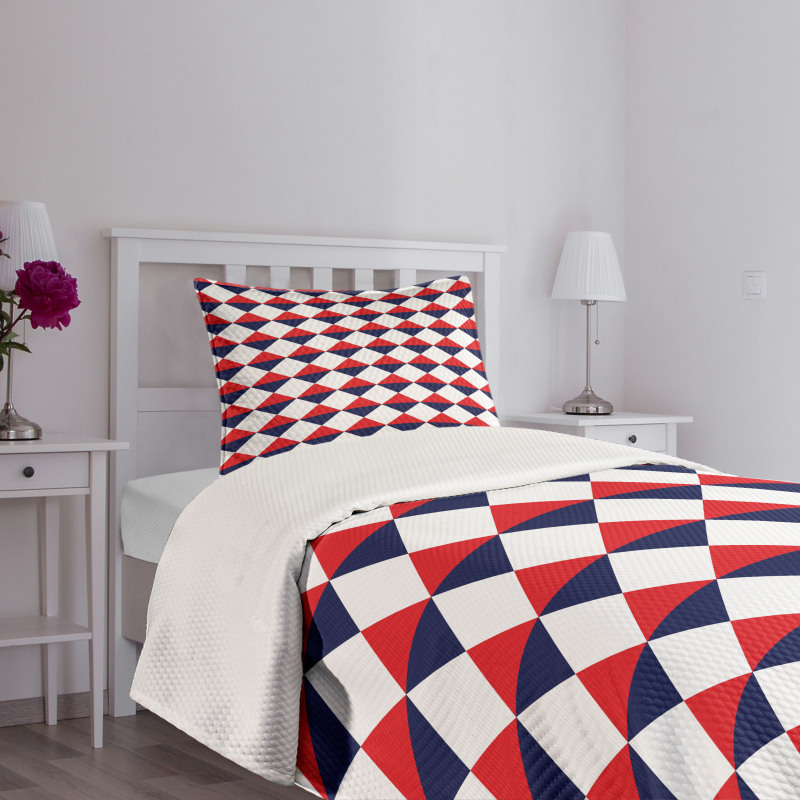 Red Half Triangles Bedspread Set