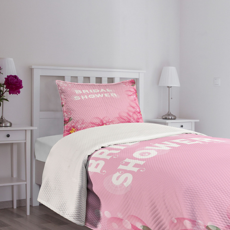 Abstract Petals Dots Bedspread Set