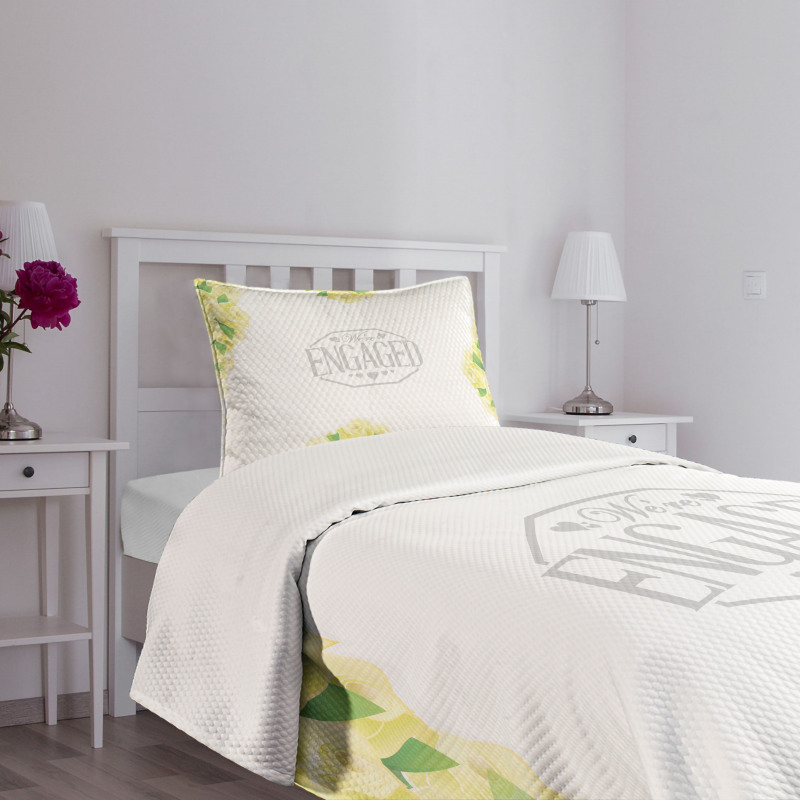 Roses and Leaves Bedspread Set