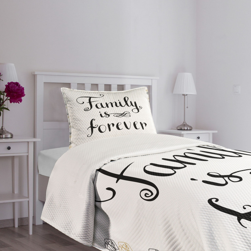 Family Words Ink Sketch Bedspread Set