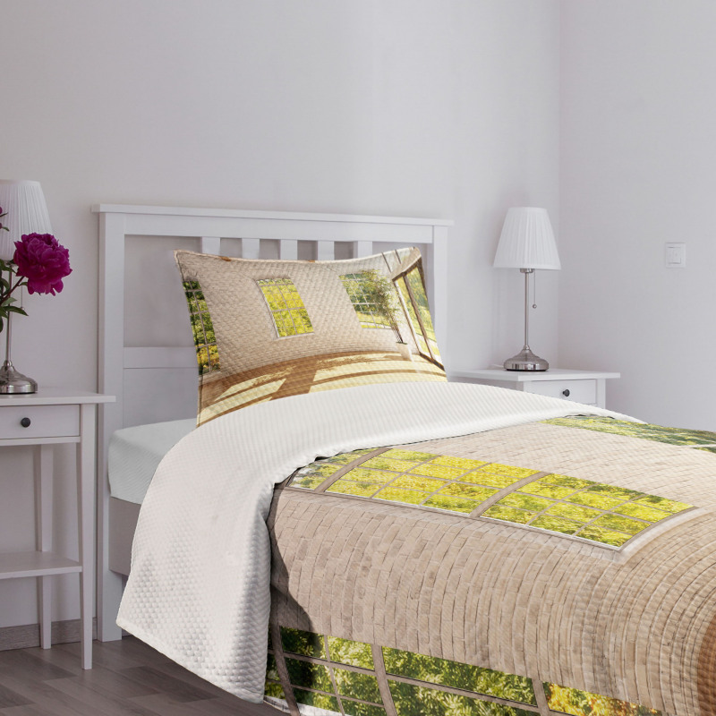 Summer Town House Garden Bedspread Set