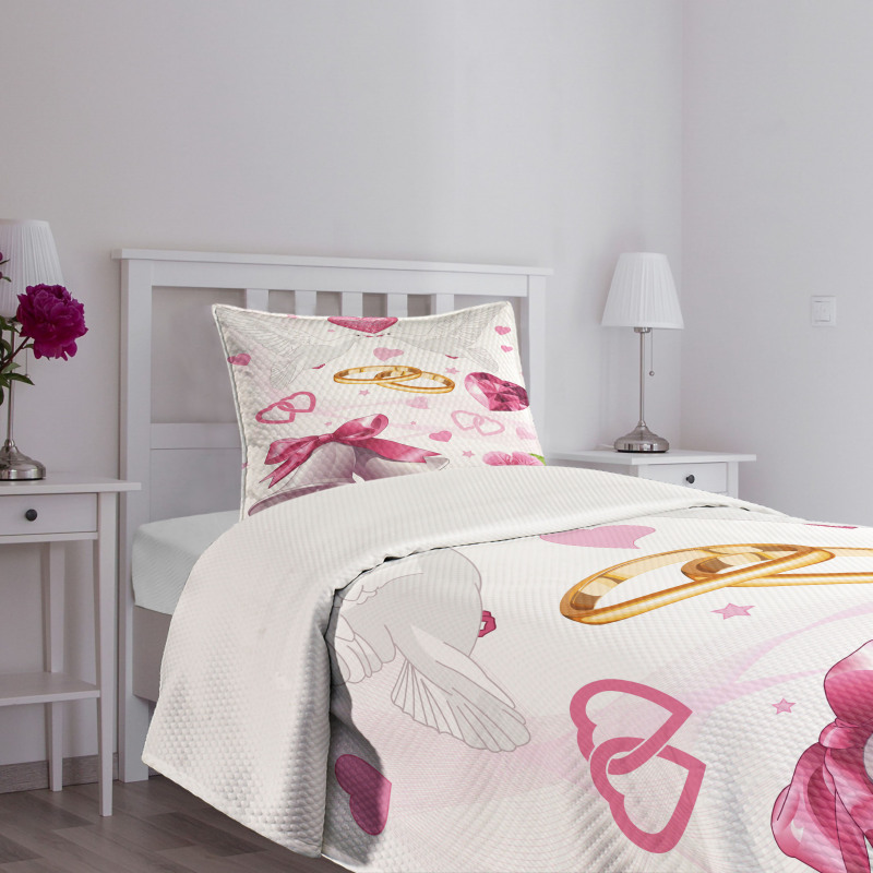 Wedding Rings Hearts Bedspread Set