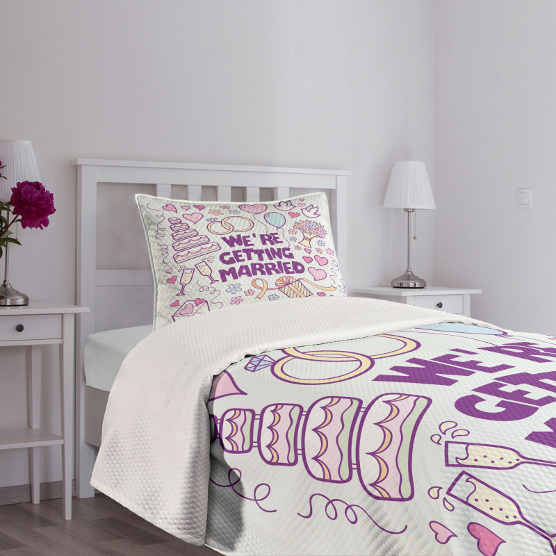 Happy Composition Doves Bedspread Set