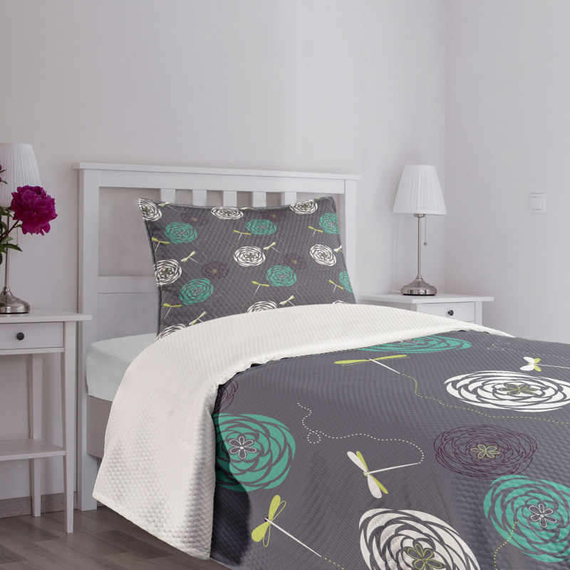 Dragonfly Flower Bedspread Set