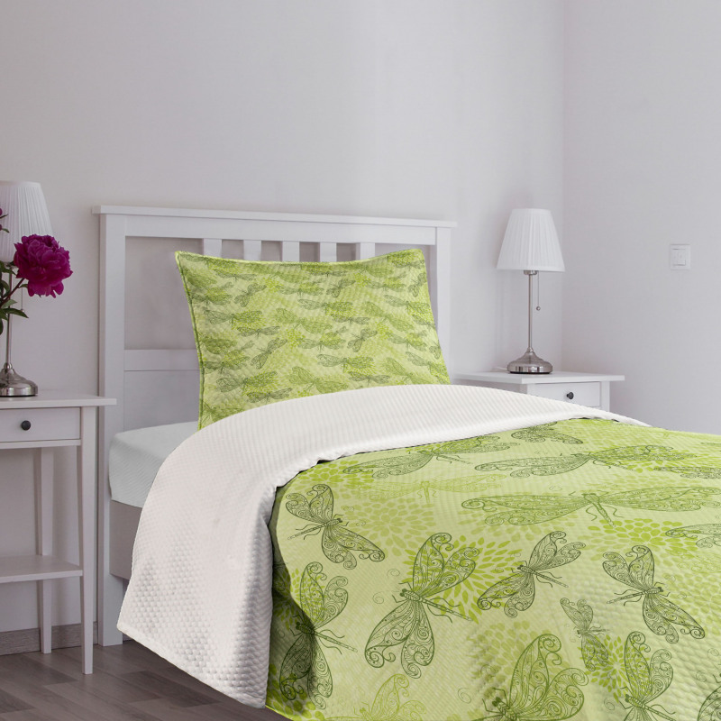 Floral Dragonfly Wings Bedspread Set