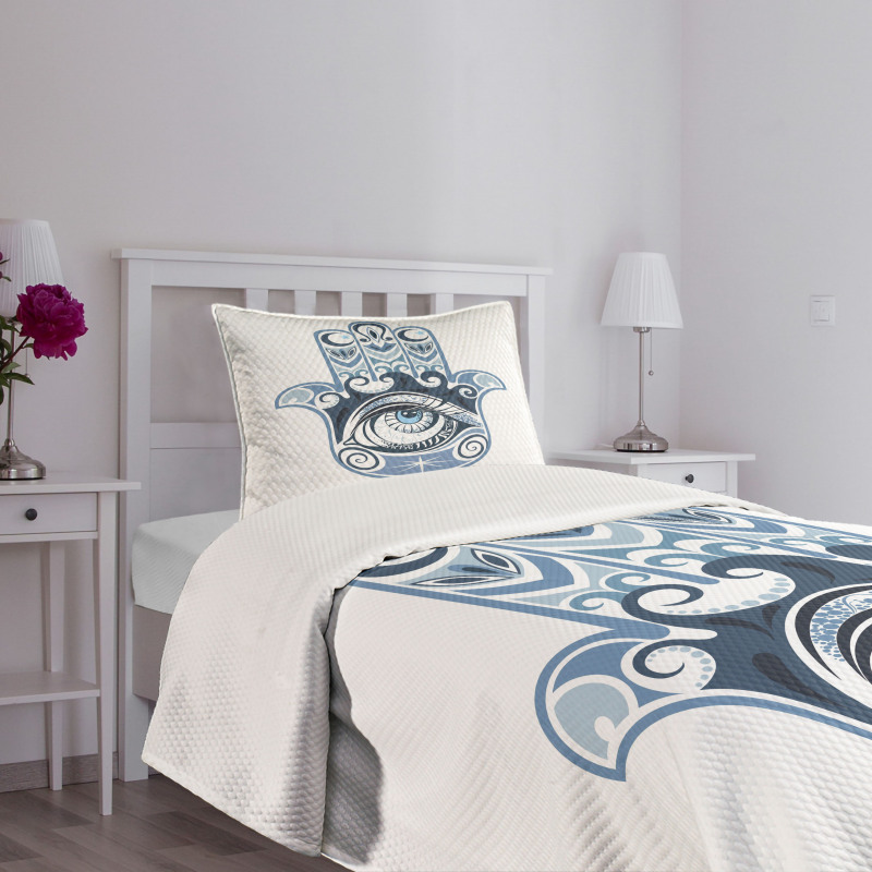 Luck Piece Bedspread Set