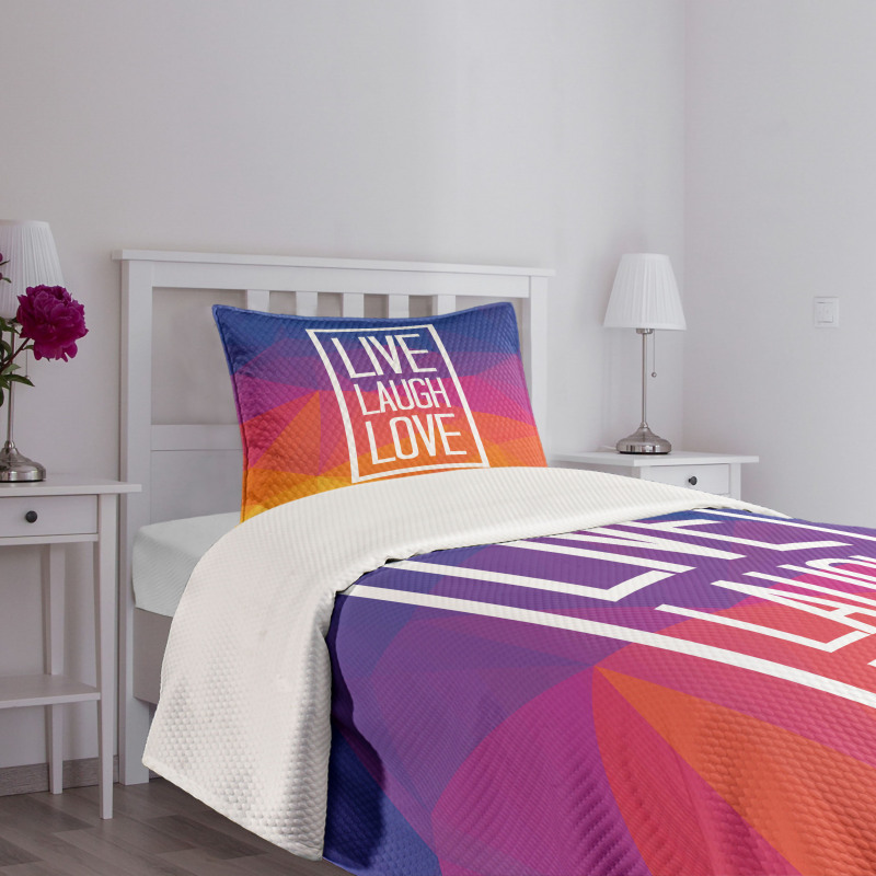 Famous Slogan Bedspread Set