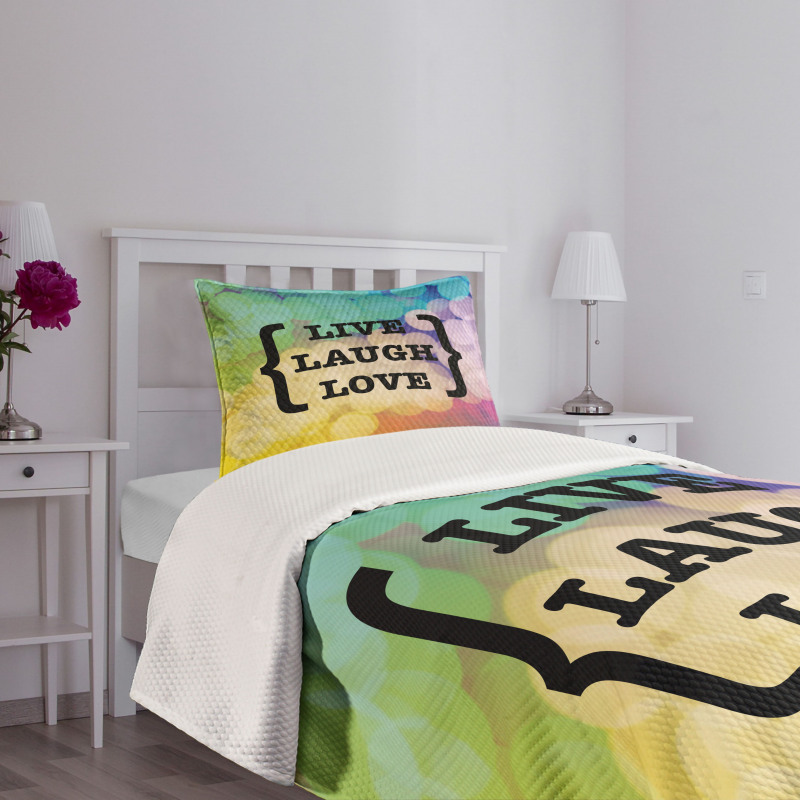 Wise Phrase Bedspread Set