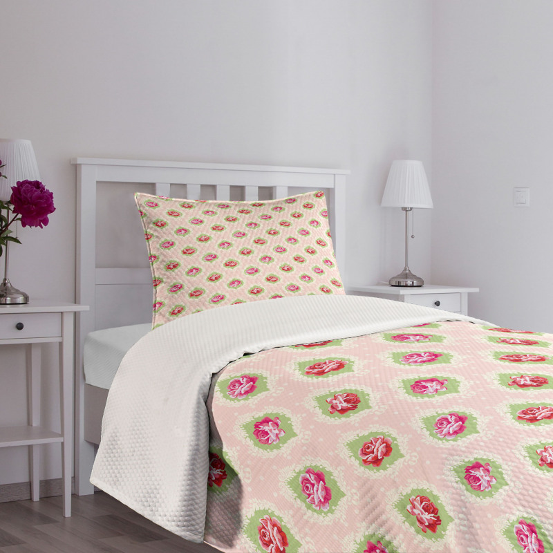 Rose Damask Old Bedspread Set