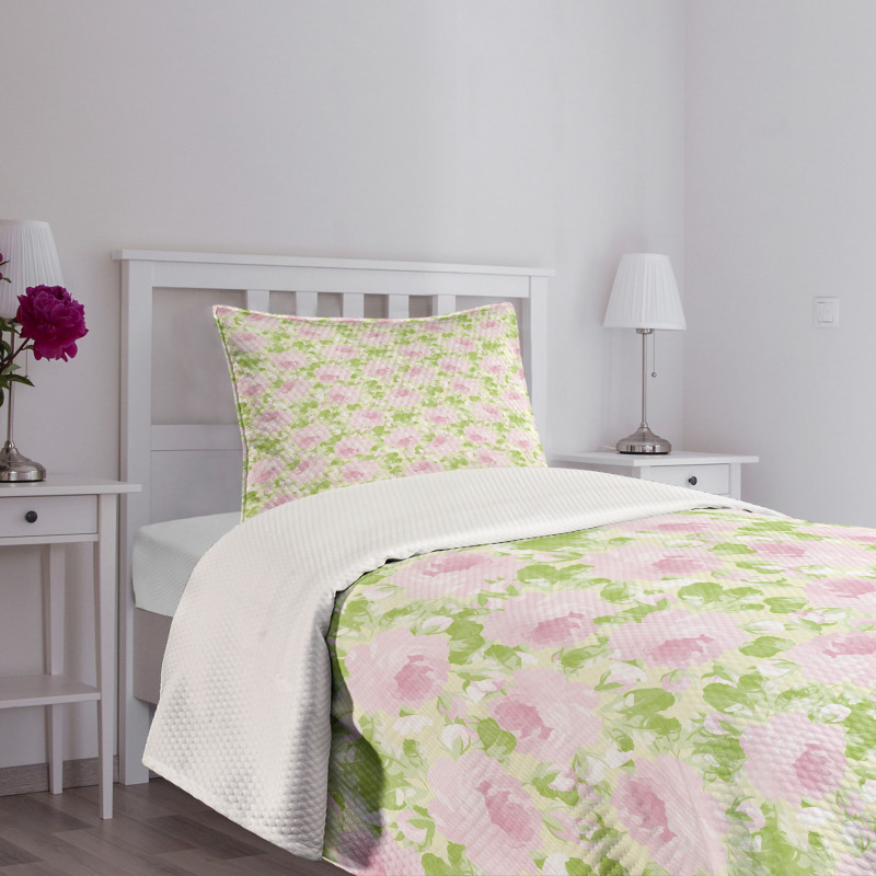 Spring Yard Pastel Bedspread Set