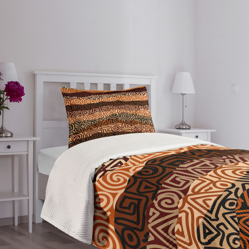 Strikes Pattern Bedspread Set