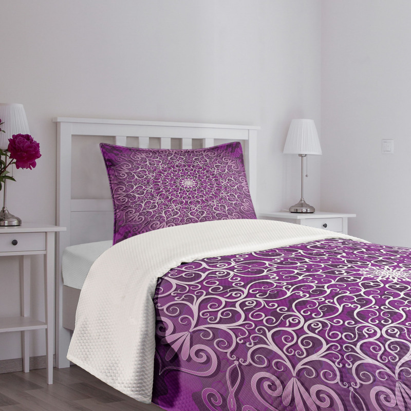 Tibetian Cosmos Bedspread Set