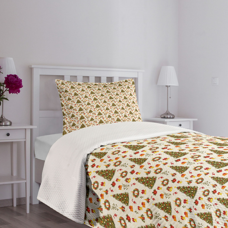 Poinsettia Flowers Bedspread Set