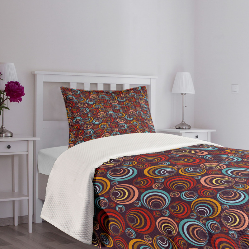 Circular Spiral Shapes Bedspread Set