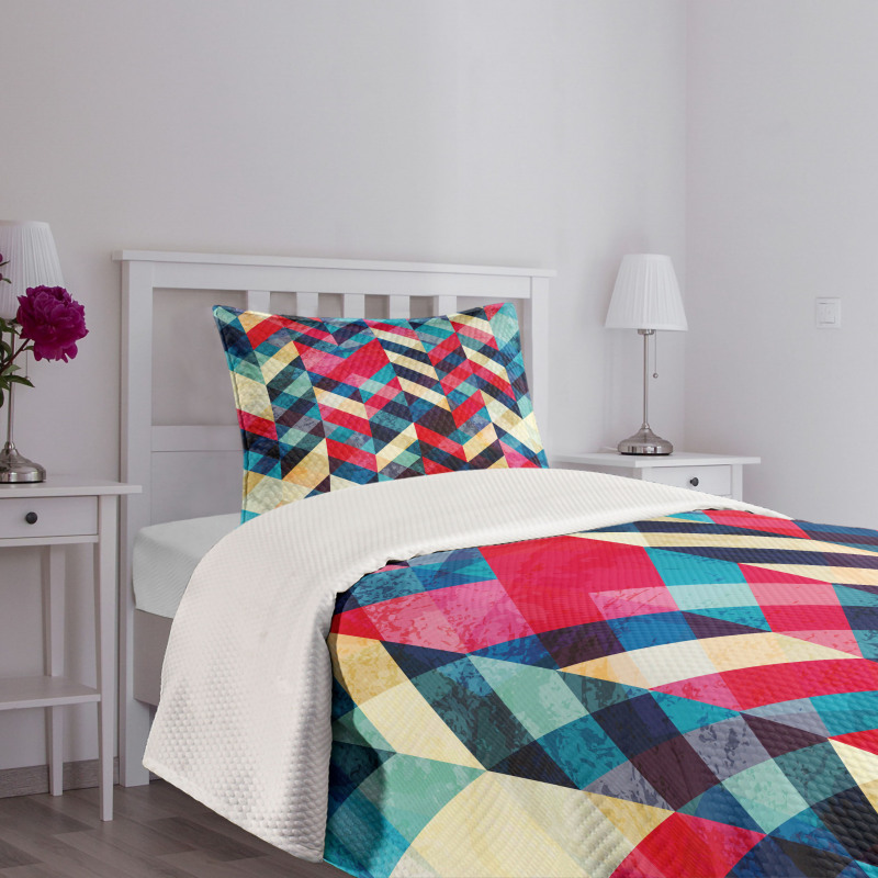 Downward Parallel Lines Bedspread Set