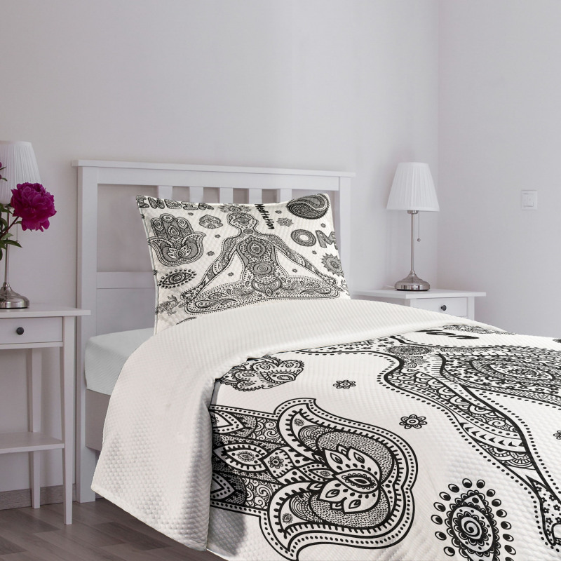 Ornate Hamsa Hand Bedspread Set