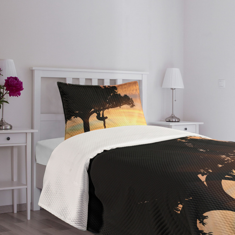 Sunset View Exotic Fauna Bedspread Set