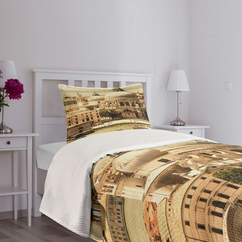 Italian Architecture Image Bedspread Set