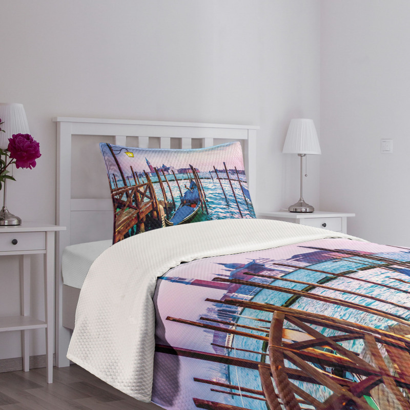 Dreamy View in Evening Bedspread Set