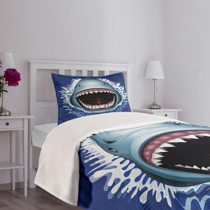 Attack Open Mouth Bite Bedspread Set
