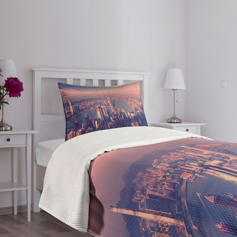 Dreamy Hong Kong Scenery Bedspread Set