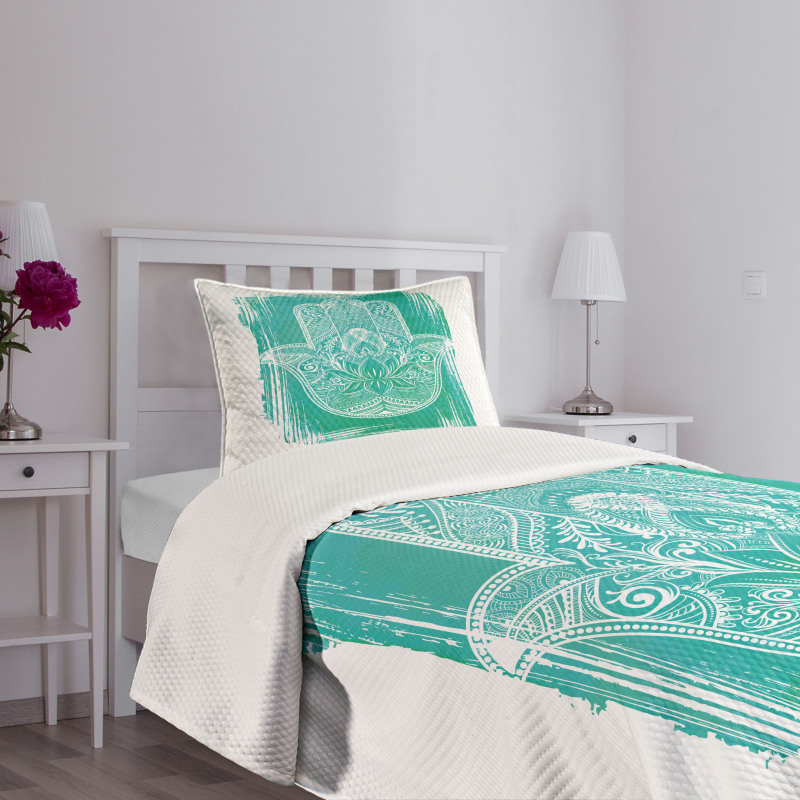 Grungy Floral Ethnic Motif Bedspread Set