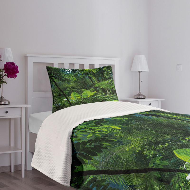 Green Untouched Nature Bedspread Set