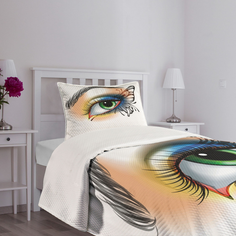 Fantasy Woman Make up Wing Bedspread Set