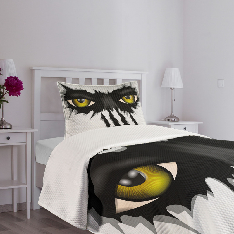 Evil Eyes Black Cat Danger Bedspread Set