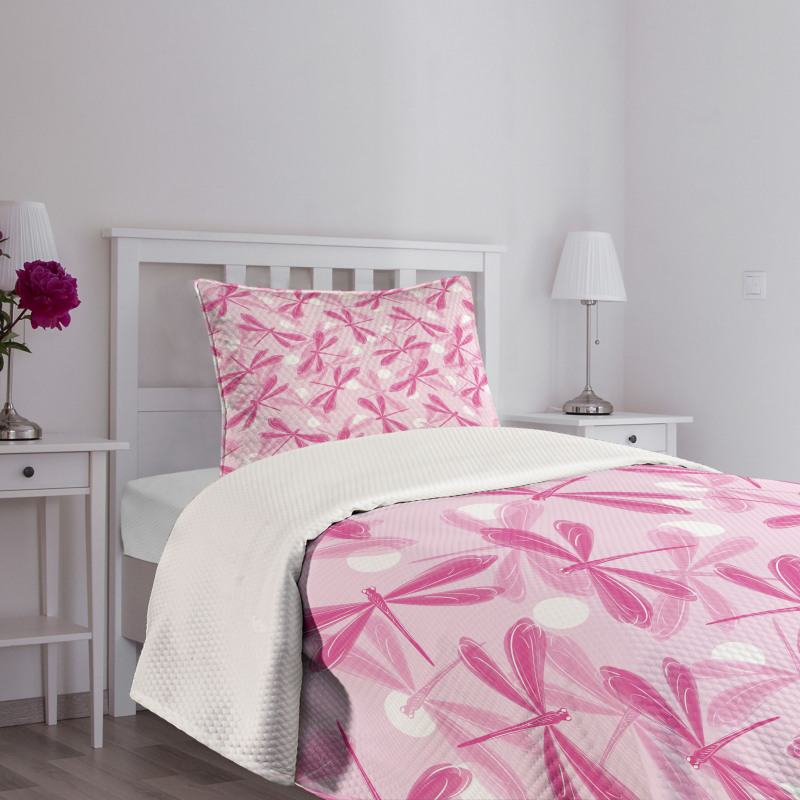 Vibrant Wings Insect Bedspread Set