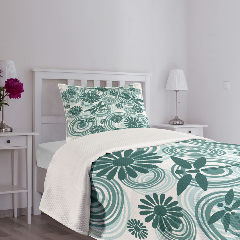 Abstract Daisy Flower Bedspread Set