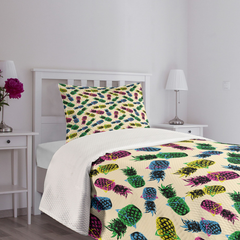 80s Vibrant Pineapple Bedspread Set