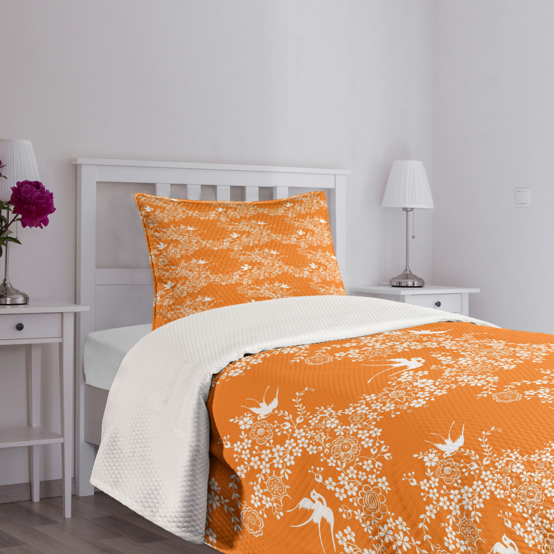 Blossoming Spring Bedspread Set