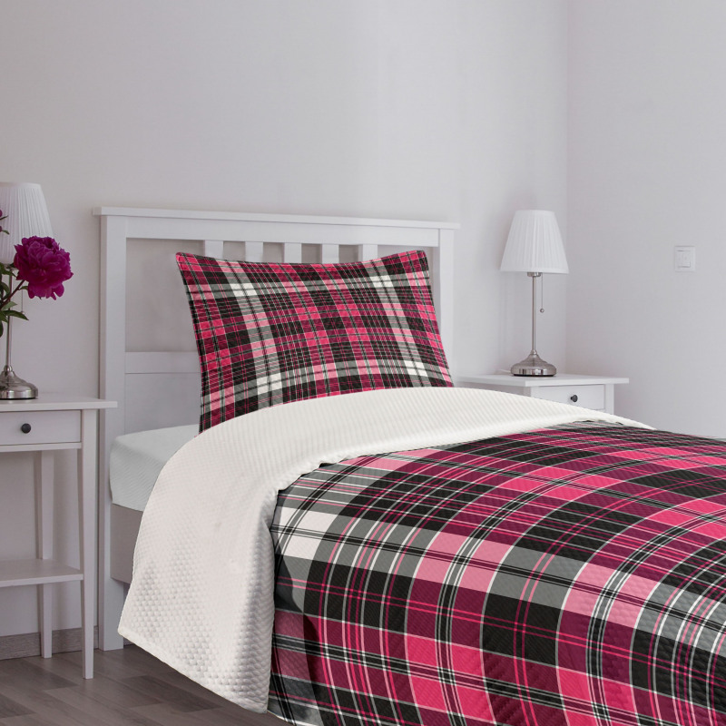 Geometric Old Tartan Bedspread Set