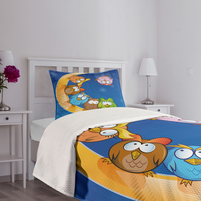 Cartoon Moon Owls Playing Bedspread Set