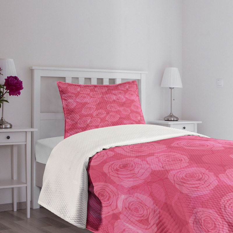 Shades of Pink Romantic Bedspread Set